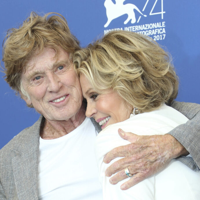 “Volevo andare a trovare Robert Redford in questi ultimi mesi per assicurarmi stesse bene, ma non ho fatto in tempo”: Jane Fonda si commuove
