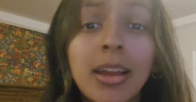 Copertina di “La tavoletta del water ha rivelato che ero incinta ben prima che facessi il test di gravidanza”: lo strano “caso” della tiktoker Naginah Gogolli – VIDEO