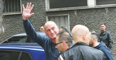 Copertina di Chico Forti chiede la libertà condizionale dopo meno di 16 mesi  di carcere a Verona