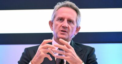 Copertina di Mediobanca, Nagel lascia e dà a Calta&C. dei “selvaggi”