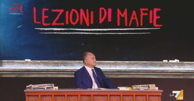 Copertina di Gratteri dà una “lezione” alla noia della televisione