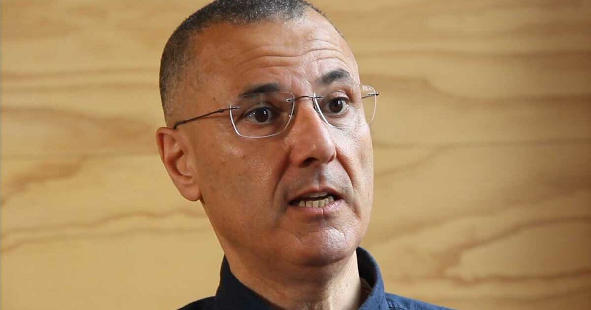 “Armi e affari con Israele, così l’Italia è complice del genocidio a Gaza”: intervista all’attivista palestinese Omar Barghouti