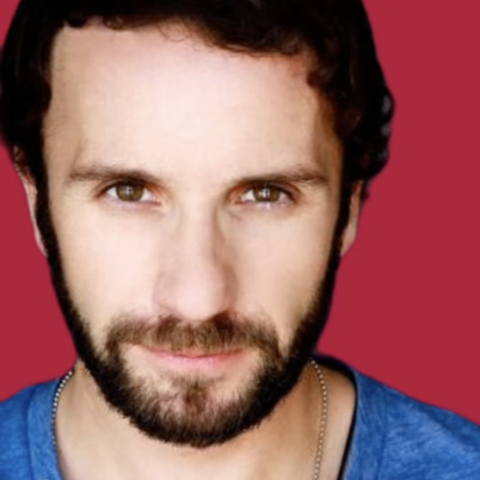 È morto Brad Everett: l’attore di “Grey’s Anatomy” e fotografo ucciso da un’auto in contromano