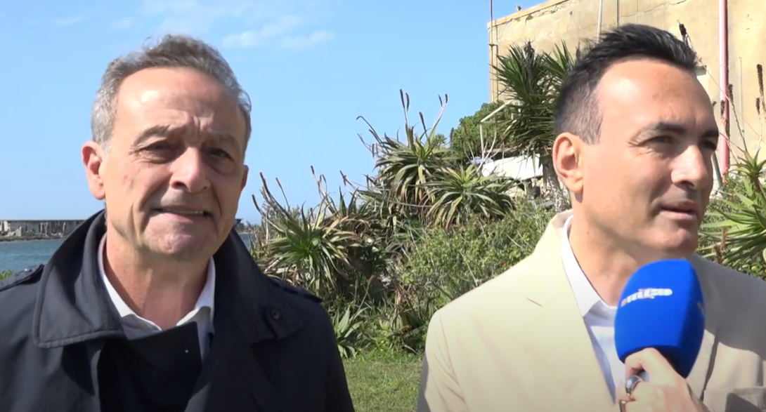 La faida di Trapani: veleni e risse social tra il sindaco Tranchida e l’imprenditore Antonini, che si ispira a Fidel Castro