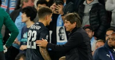 Copertina di L’ingenuità di Di Lorenzo, il cambio (sbagliato) di Conte, la mentalità da big: il Napoli in Champions è solo rimandato
