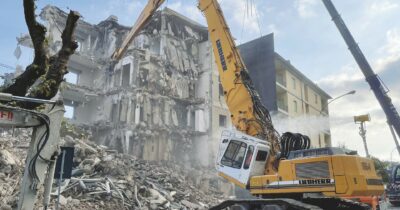 Copertina di Marche: soldi per i tifosi, 10mila famiglie senza casa