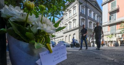 Copertina di Napoli, studentessa uccisa da suv in centro