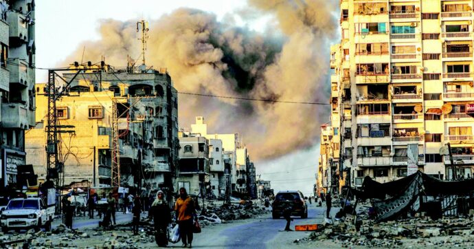 Media: “Hamas scrive a Trump, tregua a Gaza in cambio di metà degli ostaggi”. Anche la Francia riconosce la Palestina