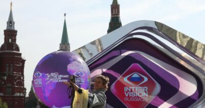 Copertina di A Mosca va in scena l’Intervision Song Contest, la risposta russa all’Eurovision. E partecipano anche gli Usa