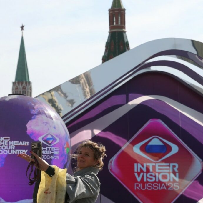 A Mosca va in scena l’Intervision Song Contest, la risposta russa all’Eurovision. E partecipano anche gli Usa