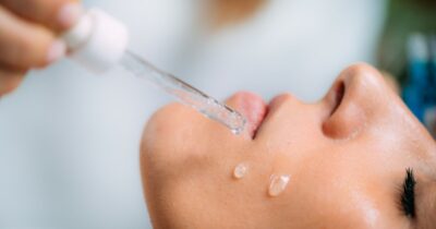 Copertina di Acido ialuronico: la guida completa per usarlo al meglio e ottenere i massimi benefici per la pelle