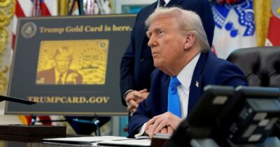 Copertina di Big tech, Trump stanga i lavoratori stranieri