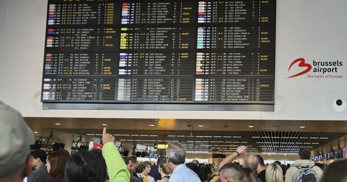 Cyberattacco agli aeroporti europei, ancora caos e disagi: 44 voli cancellati a Bruxelles. La Polizia Postale: “L’allerta è molto alta” Cyberattacco agli aeroporti europei, ancora caos e disagi: 44 voli cancellati a Bruxelles. La Polizia Postale: “L’allerta è molto alta”