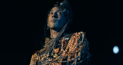 Copertina di “Avete paura di perdere soldi, tacete per gli sponsor. Se non vi schierate siete per il genocidio. È tutto un gran teatro”: Ghali contro i rapper che non si sono esposti su Gaza