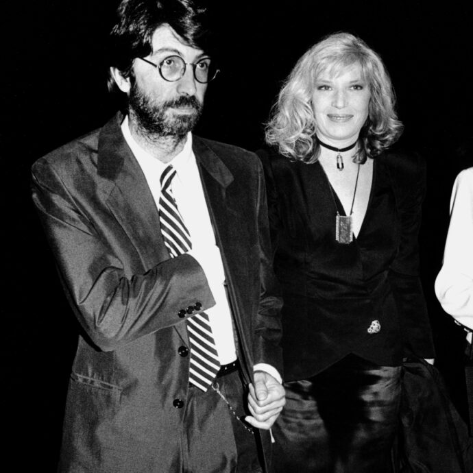 È morto Roberto Russo, regista e fotografo marito di Monica Vitti: aveva 77 anni, era ricoverato da tempo in una Rsa