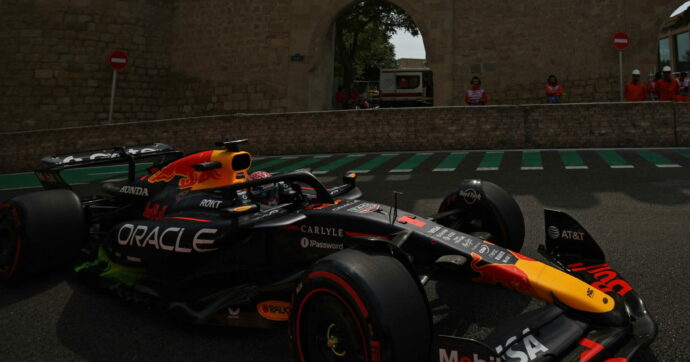 F1, Gp Baku: vince Verstappen, Piastri ritirato. Un’altra figuraccia Ferrari, ma il vero sconfitto è Norris | L’ordine d’arrivo e la nuova classifica
