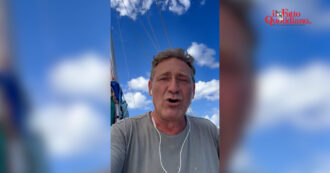 Video-racconto dalla Flotilla, l’inviato del Fatto quotidiano a bordo: “Navighiamo verso Creta, poi proseguiremo per Gaza dove la situazione è sempre più drammatica”