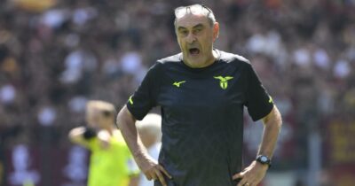Copertina di Sarri si è fatto fregare due volte da Lotito: la Lazio gli ha rovinato la carriera