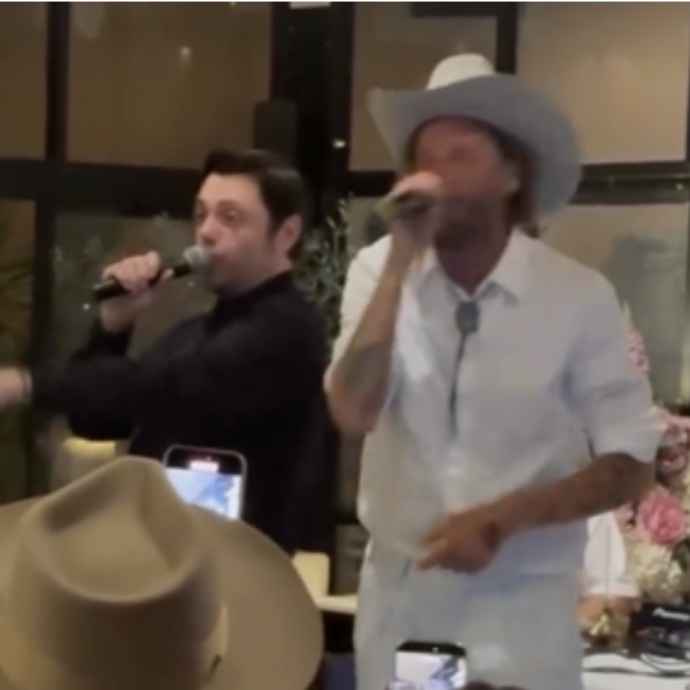 Intrattenimento musicale al matrimonio? In Toscana accade l’impensabile e a cantare ci sono due super big: Jovanotti e Tiziano Ferro