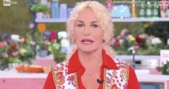 “È impossibile restare indifferenti di fronte a ciò che sta accadendo a Gaza. Rimanere inerti vuol dire perdere umanità”: così Antonella Clerici inizia È sempre mezzogiorno