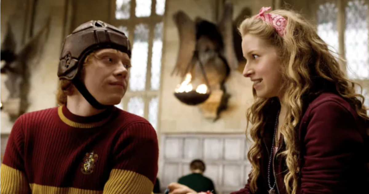 “Fatta fuori perché sono su Onlyfans, ma non faccio porno: solo contenuti fetish sui capelli”: lo sfogo dell’attrice di Harry Potter Jessie Cave “Fatta fuori perché sono su Onlyfans, ma non faccio porno: solo contenuti fetish sui capelli”: lo sfogo dell’attrice di Harry Potter Jessie Cave
