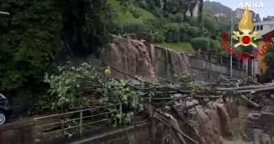 Copertina di Frane e allagamenti, nubifragi colpiscono la Lombardia. Interventi dei vigili del fuoco in tutta la regione – Video