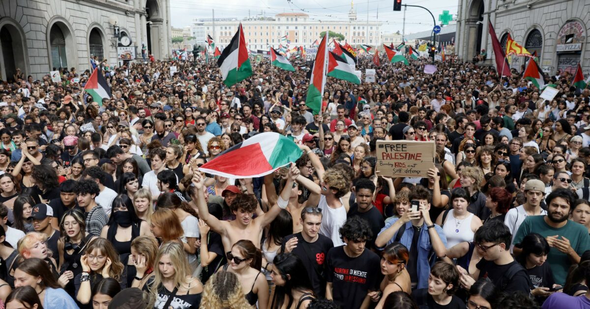 scioperi a cosa rinuncia chi aderisce alle mobilitazioni busta paga decurtata e impatto su tredicesima e contributi