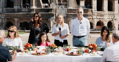 Copertina di Pastarelle o passerelle? Meloni cerca consenso a Domenica in e la Rai la accontenta