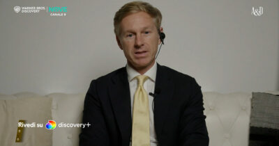 Copertina di Orsini sul Nove: “F-35 italiani nei cieli dell’Estonia? Meloni esegue gli ordini. Altro che sovranismo mette in pericolo gli italiani”