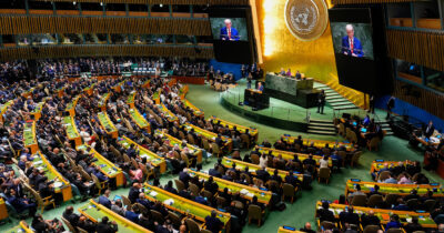 Copertina di L’attacco all’Onu e all’Europa “imbarazzante”, “l’invasione” di migranti e la “truffa green”: cos’ha detto Trump nel suo discorso alle Nazioni Unite