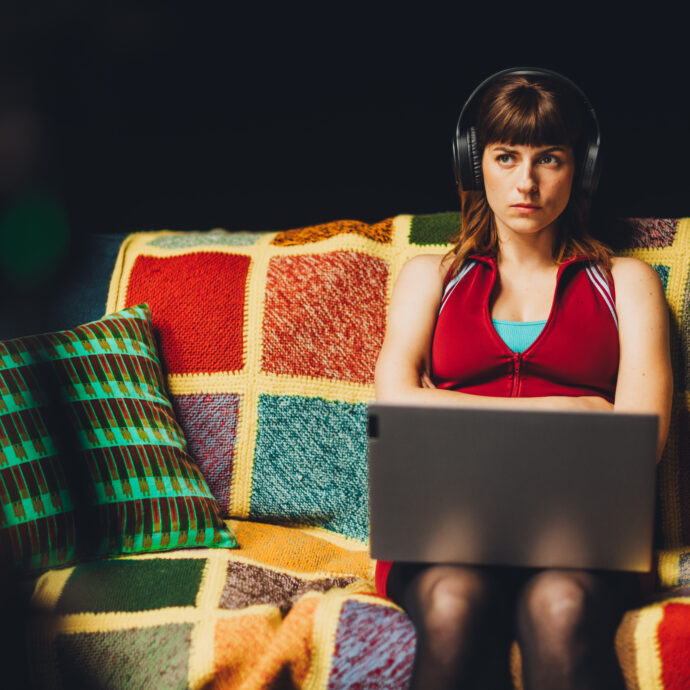 “C’è un genocidio in atto, vale la pena di combatterlo. Blanca entrerà in crisi con se stessa, le relazioni sentimentali e il futuro”: così Maria Chiara Giannetta