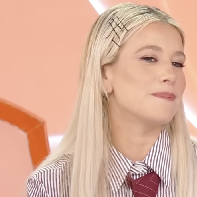 “Io e Paolo Ciavarro festeggiavamo il primo anno insieme, ma ho avuto un aborto. Ho dovuto fingere di essere felice dopo che avevo pianto a dirotto”: lo rivela Clizia Incorvaia