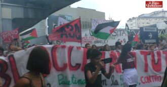 Copertina di Corteo per Gaza a Genova, oltre 20mila persone in strada: “Meloni interrompa rapporti con Israele, sennò in piazza altre cento volte”