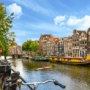 Copertina di Cambiamento climatico, stop a pubblicità di carne e combustibili fossili: Amsterdam è la prima a introdurre il divieto