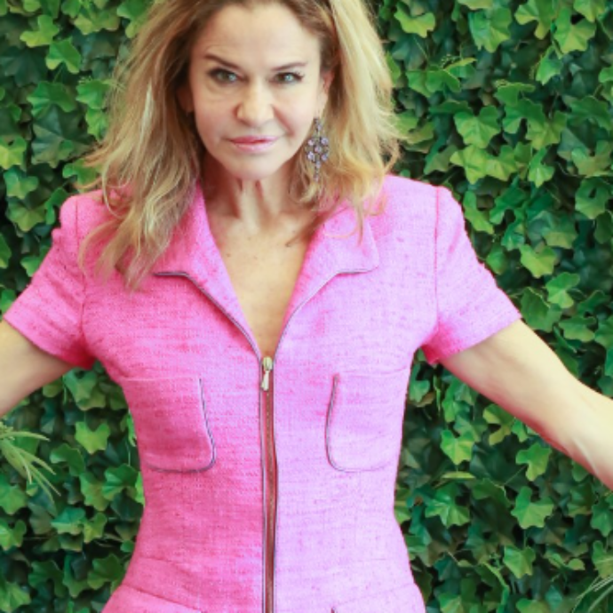 “Andai a casa di Paolo Villaggio, quando lui scoprì che non avevo fatto la transizione mi chiese di fare uno spogliarello. C’erano Bianca Jagger, Florinda Bolkan…”: parla Eva Robin’s