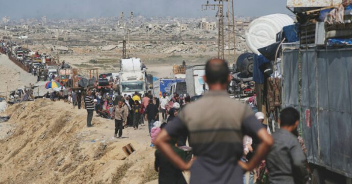 Gaza, l’ex ministro palestinese: “Oltre a riconoscere la Palestina si devono varare vere sanzioni contro Israele”