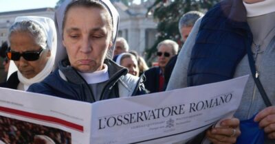 Copertina di “Tanti manifestanti pacifici per Gaza, non focalizziamoci sulle violenze”: l’Osservatore romano difende i cortei