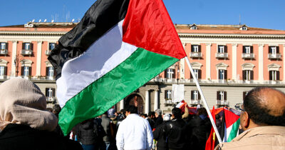 Copertina di Chi parla di violenza nei cortei del 22 settembre non ha capito nulla: scegliete da che parte della Storia stare