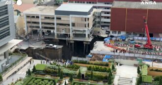 Copertina di Voragine di decine di metri si apre davanti a un ospedale di Bangkok: il video del buco impressionante