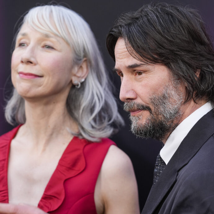 “Non è vero, non ci siamo sposati”: Keanu Reeves e Alexandra Grant smentiscono i rumors sul matrimonio segreto