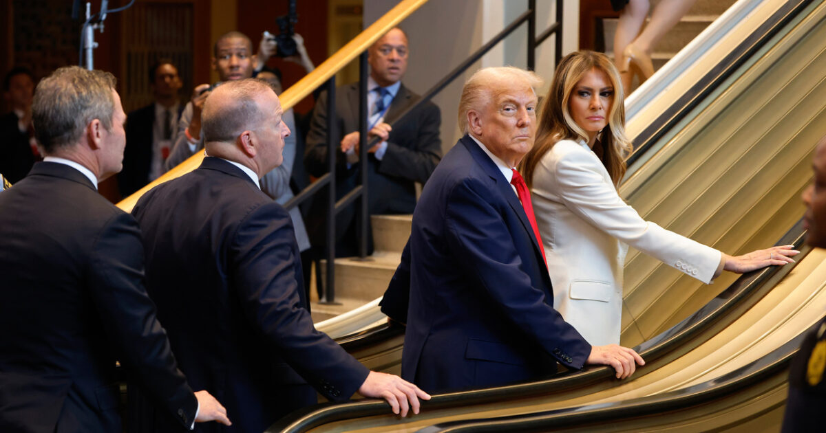 dalle scale mobili all8217audio trump accusa l8217onu di sabotaggio 200 una vergogna tre eventi inquietanti la replica da palazzo di vetro