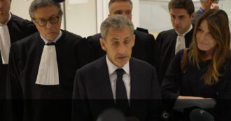 Copertina di Il video di Sarkozy dopo la sentenza (con accanto Carla Bruni): “Sono innocente, questa ingiustizia è uno scandalo”