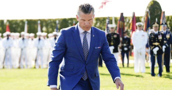 Il Pentagono convoca d’urgenza 800 generali delle forze armate Usa da tutto il mondo