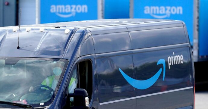 Clienti Prime ingannati: Amazon paga 2,5 mld