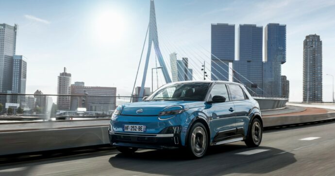 Micra si dà la “scossa” con il design compatto e ricarica in mezz’ora