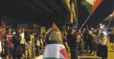 Copertina di Da Genova a Taranto, ora i portuali bloccano i carichi