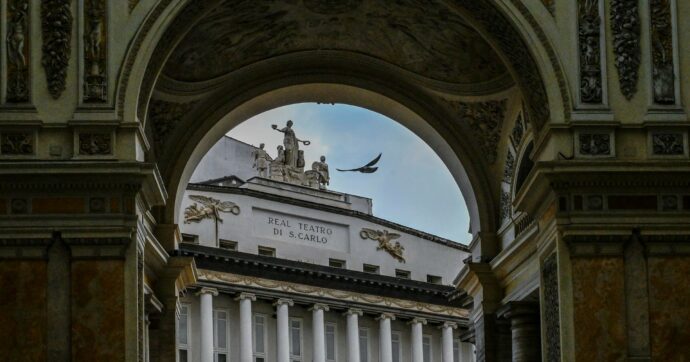 San Carlo Napoli, la Procura indaga per peculato
