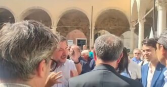 Copertina di Salvini contestato dai ProPal in 3 città nelle Marche sbotta con la sicurezza: “A 5 metri da me, mi girano i co….i”
