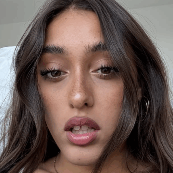 “Mi viene costantemente criticato il corpo. Io non mi sono mai permessa perché so che è una cosa che non si fa. È da maleducati”: Giulia Stabile si sfoga