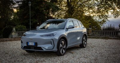 Copertina di Geely Starray EM-i, debutta al Salone di Torino il suv ibrido plug-in con garanzia a vita – FOTO